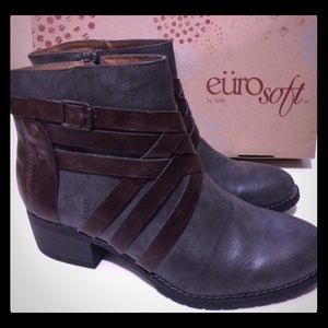 EuroSoft Buckle Grey Strap Ankle Boot Size 8M NWB